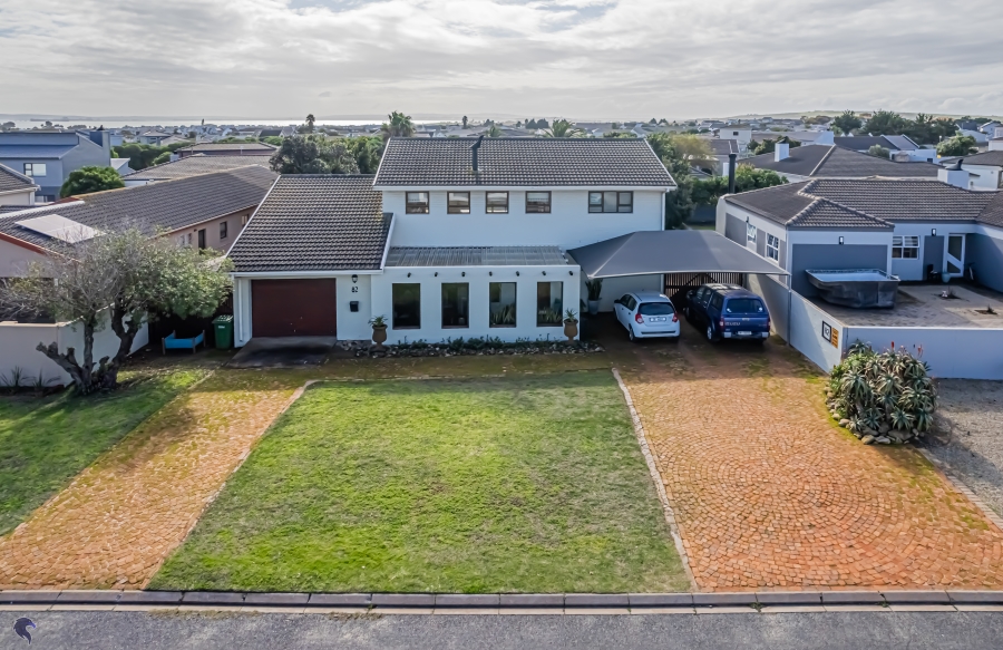 4 Bedroom Property for Sale in Country Club Western Cape